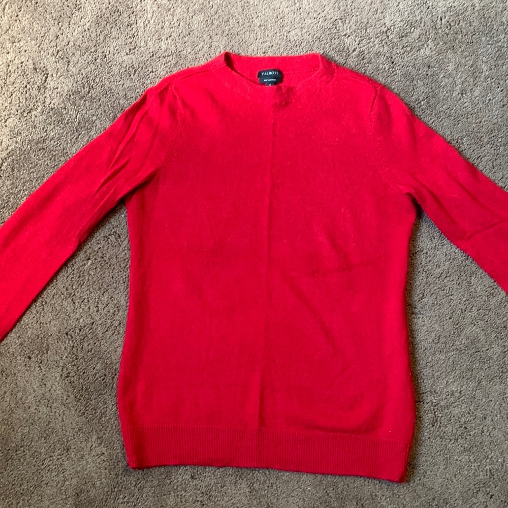 Cashmere sweater